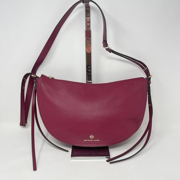 Michael Kors Camden Crossbody Raspberry Pebble Leather Zip Top Bag Boho Festival - Picture 1 of 13